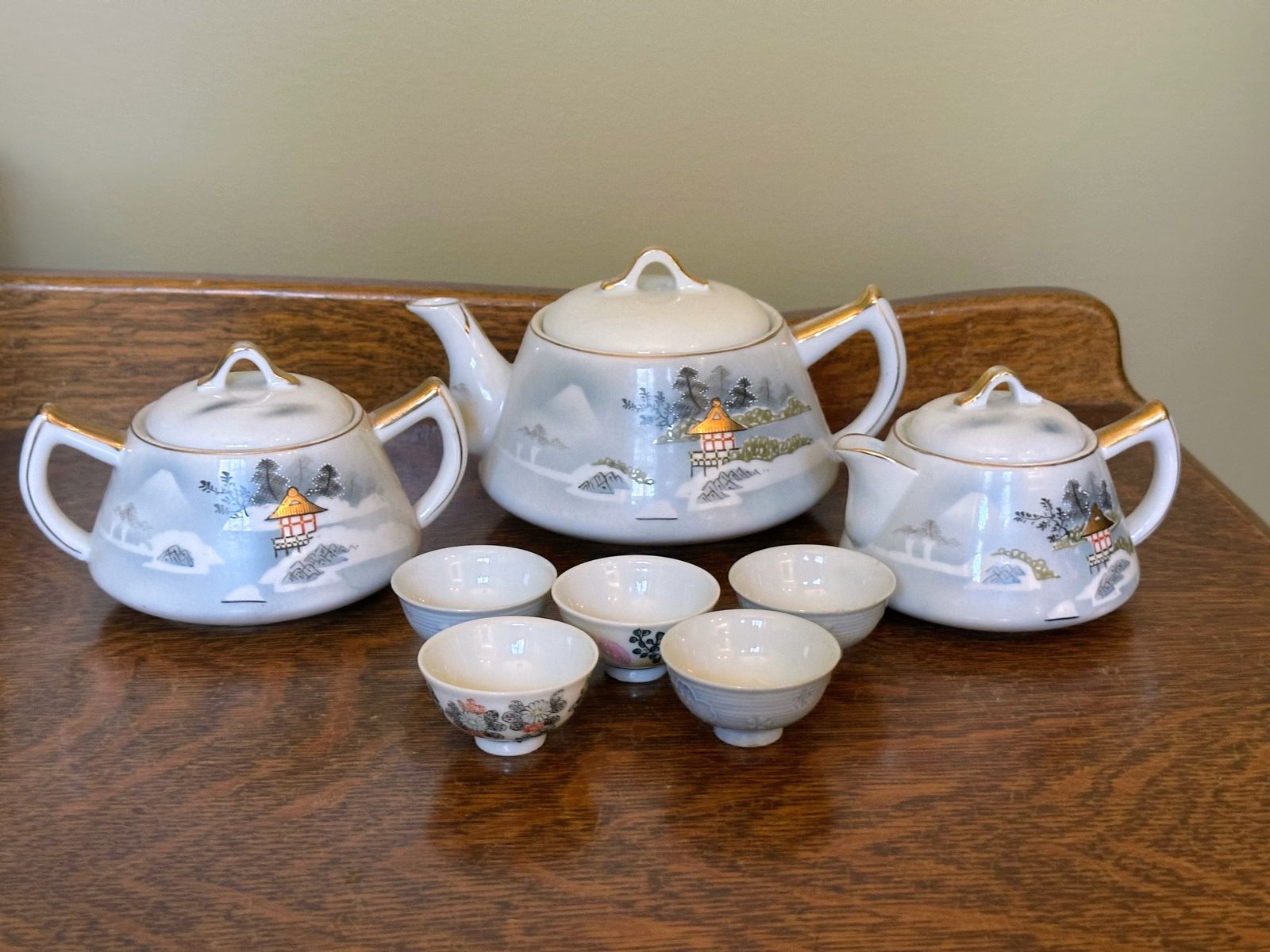 Vintage KUTANI Tea Set