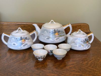Vintage KUTANI Tea Set