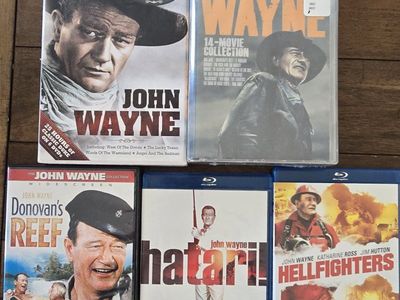 5 JOHN WAYNE DVDS