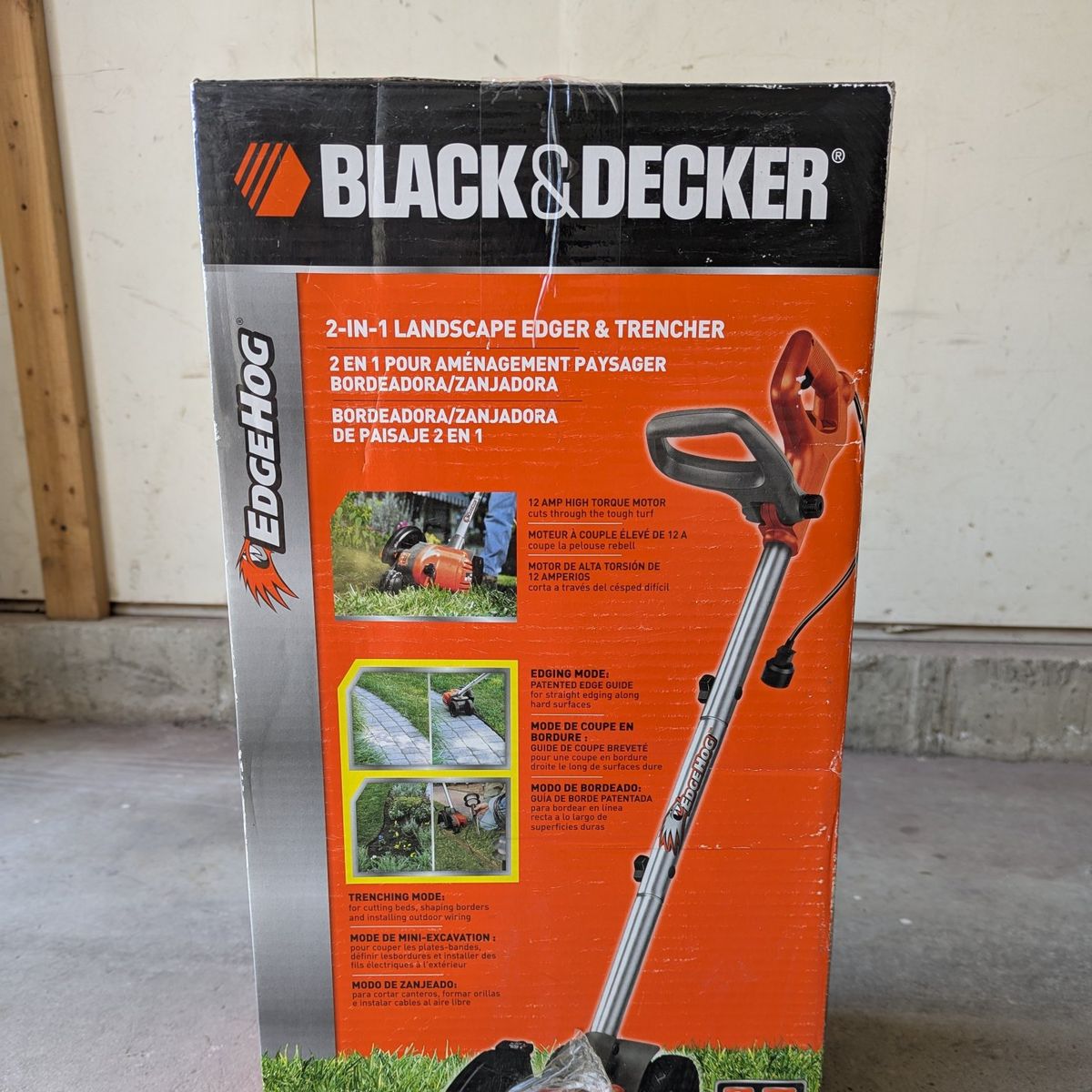 Black&Decker EdgeHog edger + trencher NIB