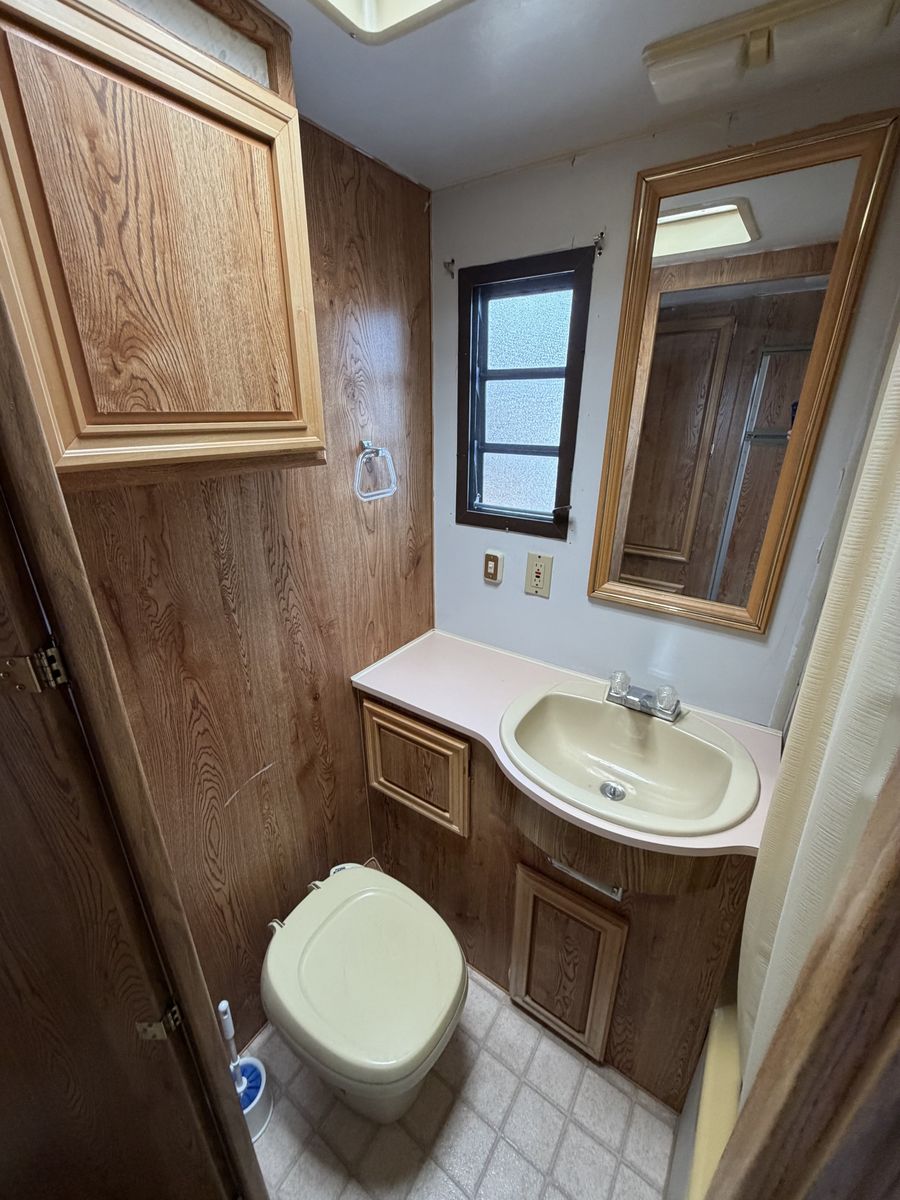Main image 12