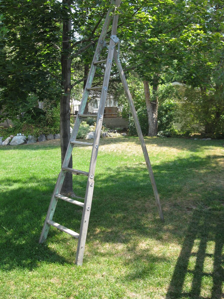 Orchard Ladder, vintage, wood, FOR CRAFT OR DISPLAY ONLY, NOT RELIABLE FOR HUMAN WEIGHT