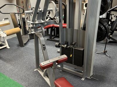 Cybex Dual Axis Lat Pulldown