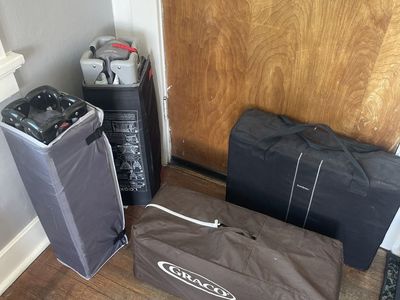 Pack and play portable cribs