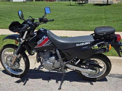Suzuki DR650 Dual-Sport Motorcycle - Black - Good Condition