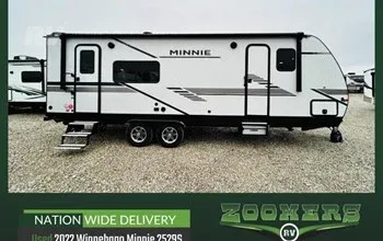 2021 Minnie Winnie 2529RG