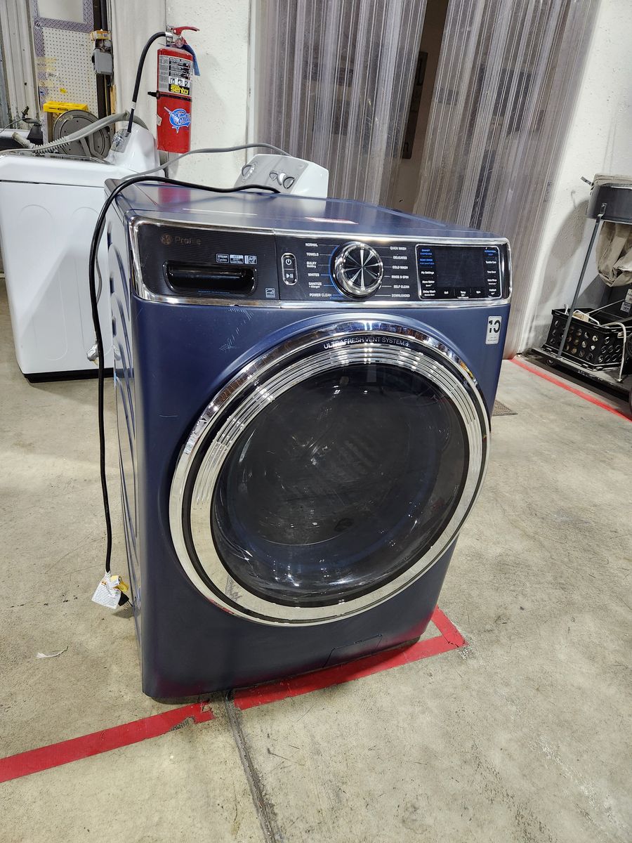 BEAUTIFUL LIKE NEW! GE PROFILE FRONTLOAD WASHER