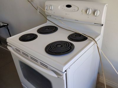 Maytag electric range