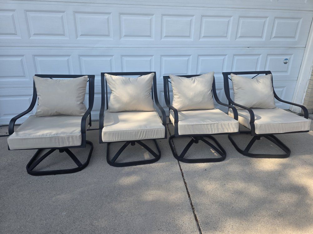 4 Outdoor Patio deck club Chairs with 5" memory foam Cushions
