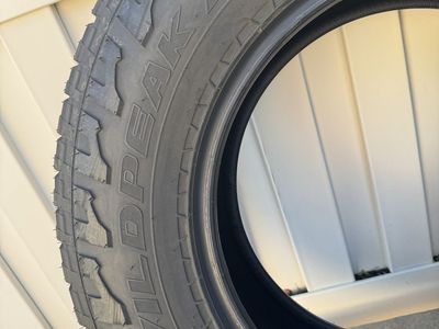 Falken Wildpeak AT3W 285/65R18 set of 4