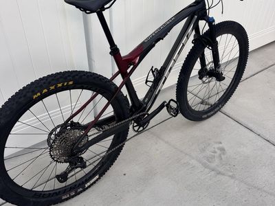 Trek Supercaliber