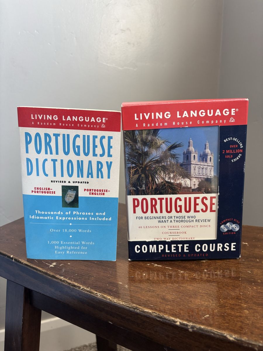 Living Language Portuguese Complete Course & Dictionary Set - Basic-Intermediate Language Learning
