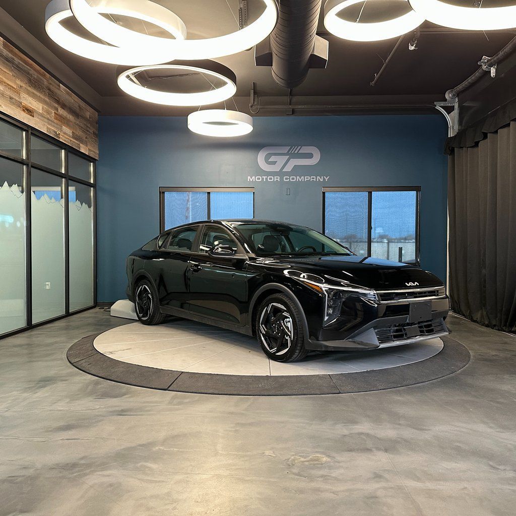 2025 Kia K4 EX