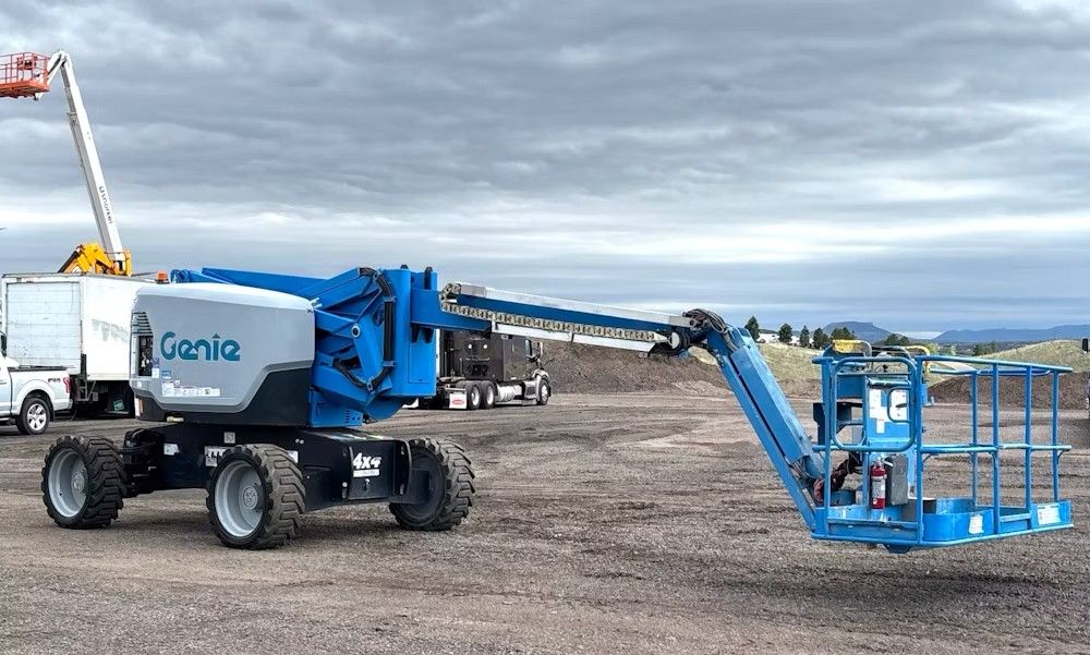 2017 Genie Z62/40 Articulating Boom Lift