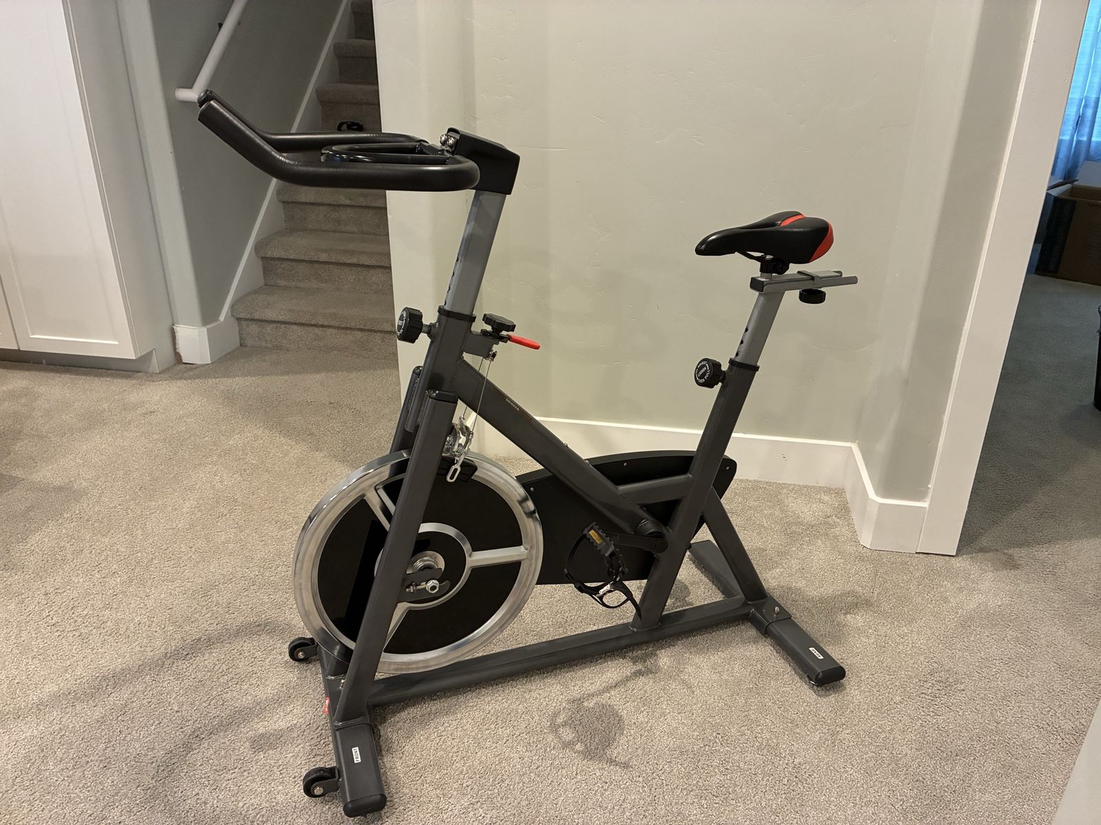 BF-718 Indoor Cycling Exercise Bike - Adjustable Seat and Handlebars