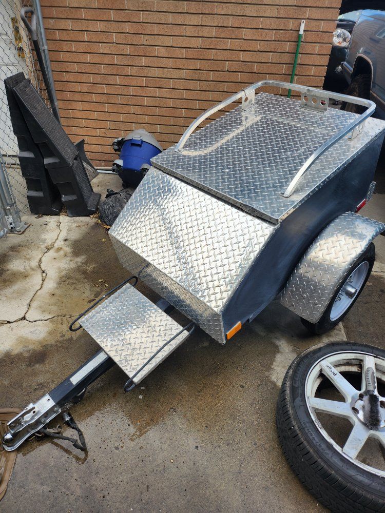 motorcycle trailer