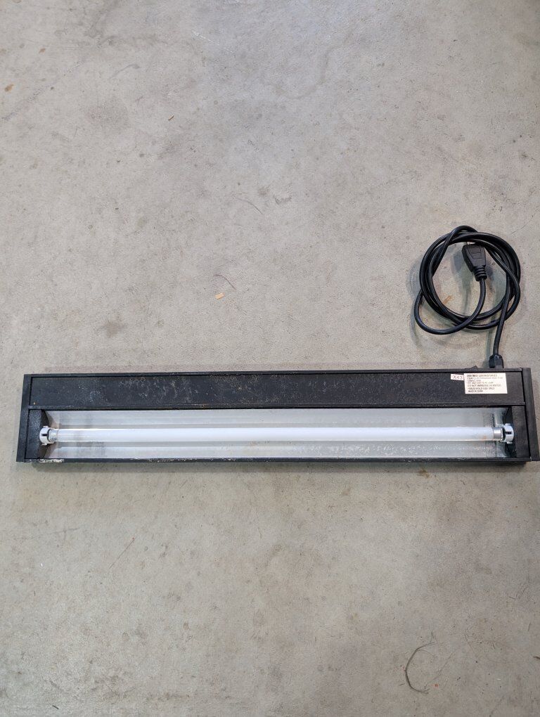 Zoo Med ReptiSun T5 HO Reptile Terrarium lamp