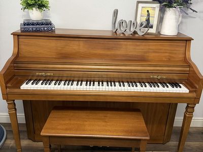 Piano for sale