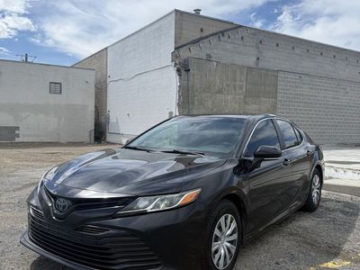 2019 Toyota Camry Hybrid LE