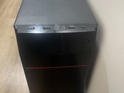 Red budget Gaming PC (Bundle)