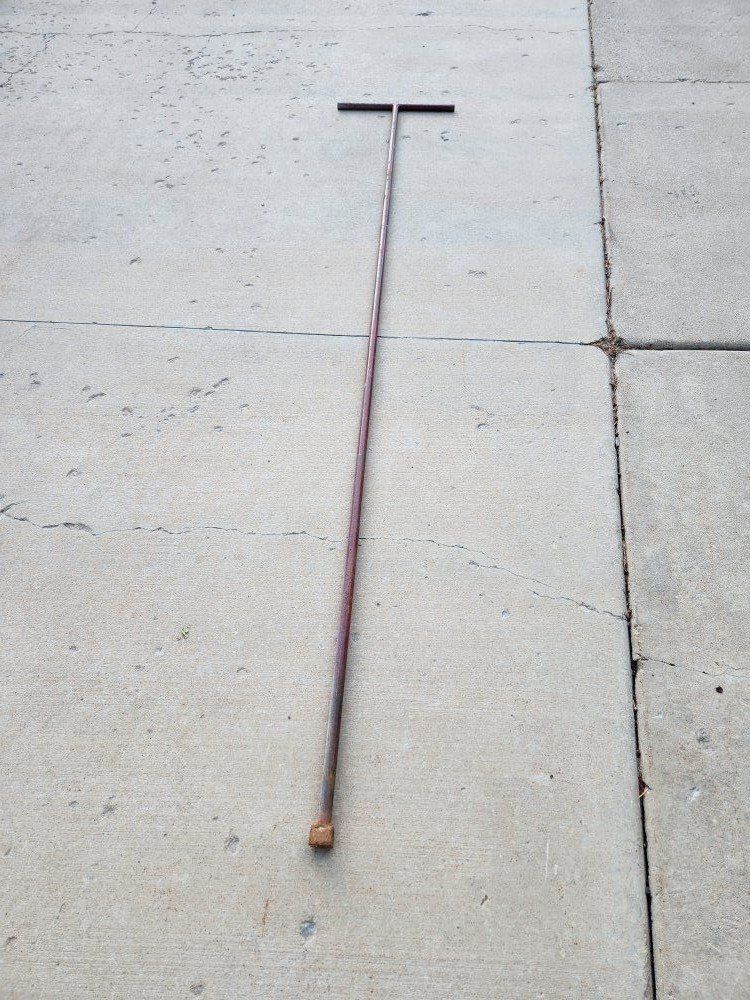 7 foot (86") Water Meter Key with U Shaped Head