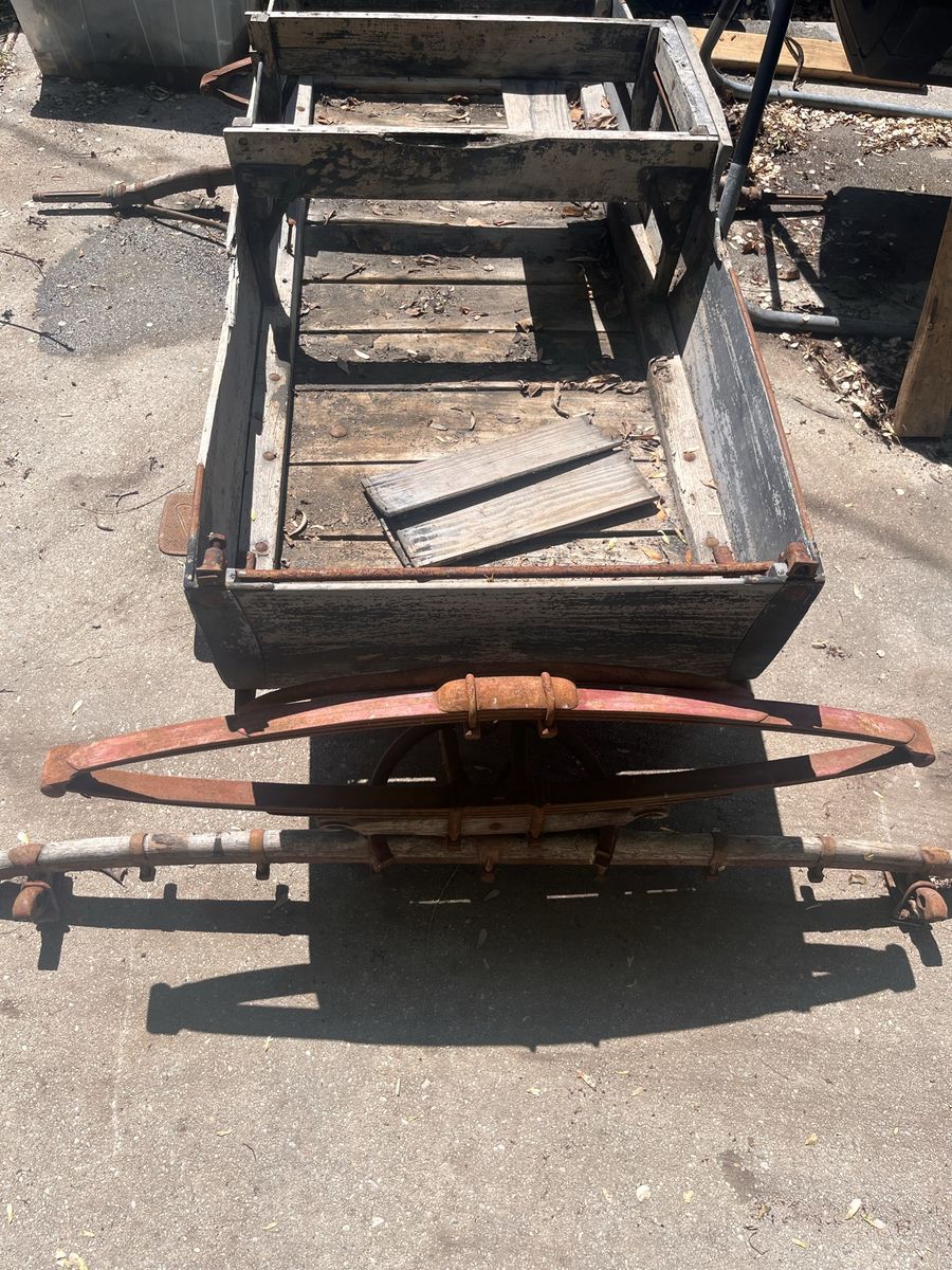 1902 Studebaker Horse Buggy