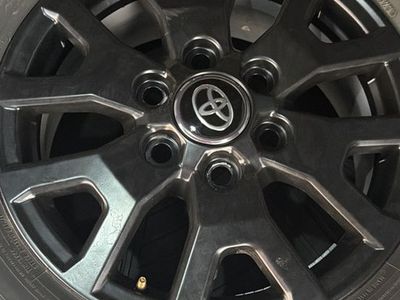 Open country Toyo Tires 245/70/r17