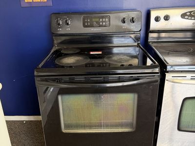 Frigidaire Black Electric Smooth Top Range Oven