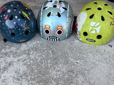 Kids Nutcase helmets