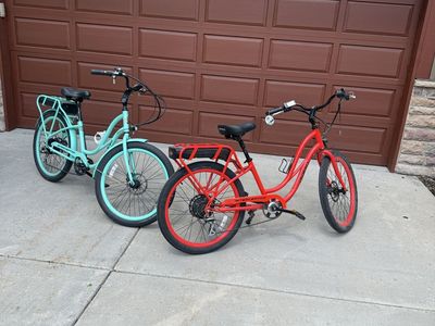 Pedego Interceptor Crusiers (2)