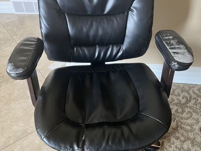 Nice Office Chair, See Fotos of Wear