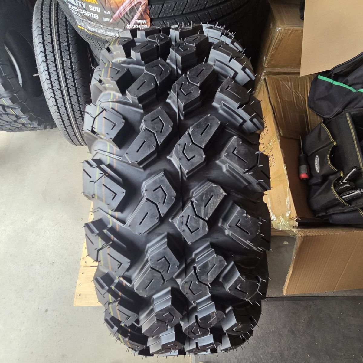 EFX Performance Moto Rallt tire