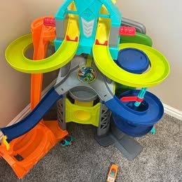 Fisher Price Launch and Loop Raceway