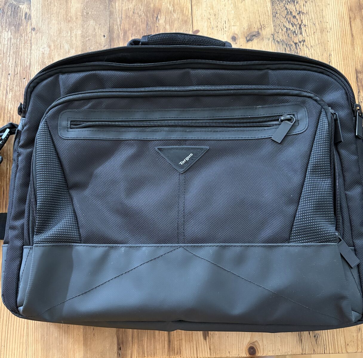 Targus Computer bag with strap Like new