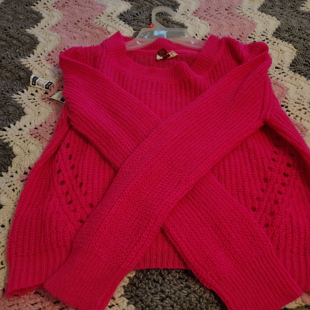 cute pink sweater large $5