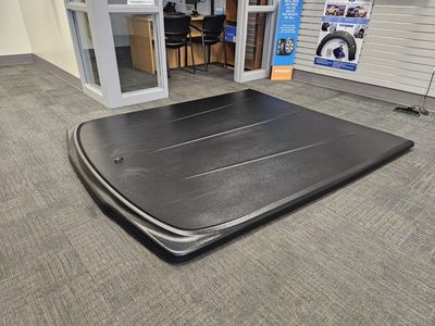 Black One-Piece Solid Hard Tonneau Truck Bed Cover with Lift Struts