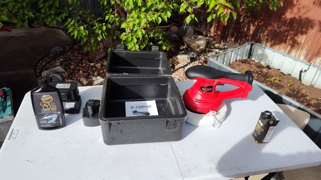 Rockford 10" cordless orbital buffer polisher waxer wax
