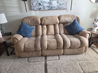 Recliner Sofa