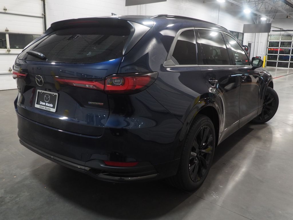 Main image 2