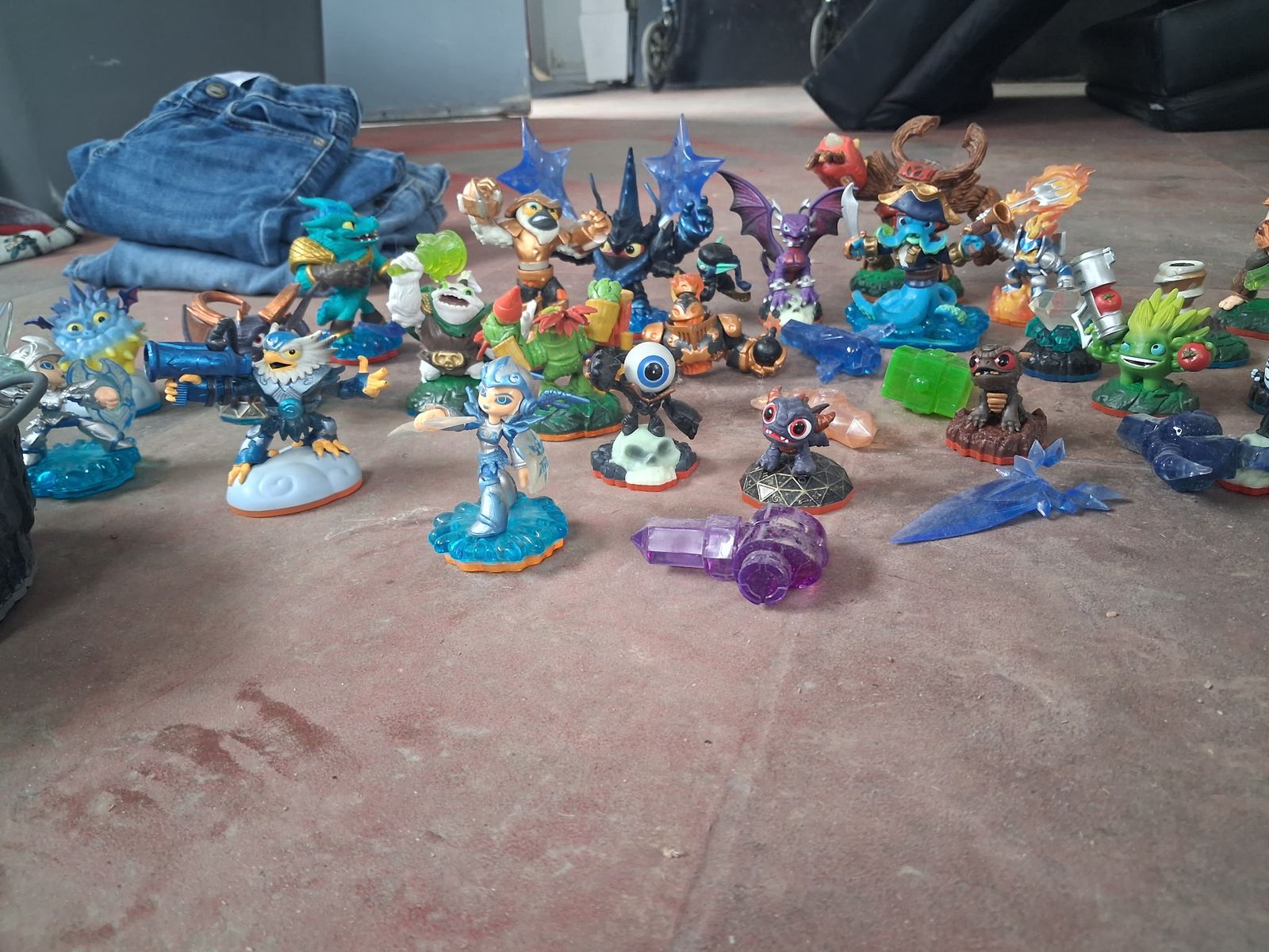 Skylanders and accessories for ps3