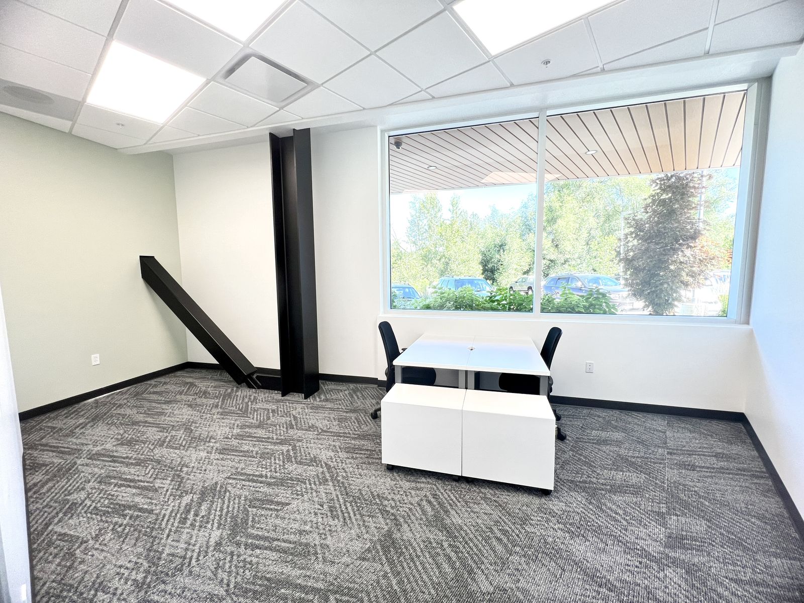 August Special: Professional Office Space for Your Entire Team in Logan