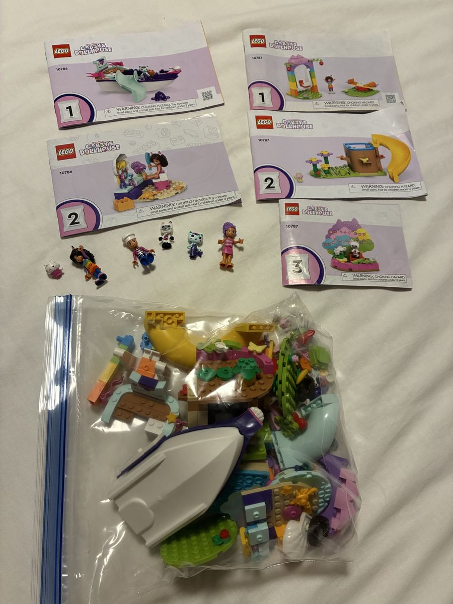 LEGO Gabby's Dollhouse Sets with Instructions & Figures.