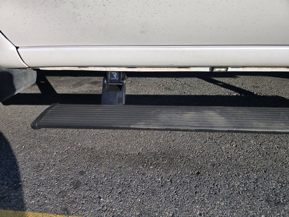 amp running boards for 2023 GMC sierra 1500