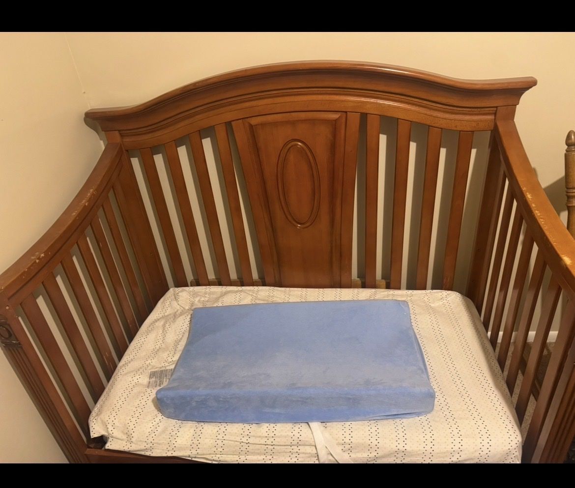 Wood Crib