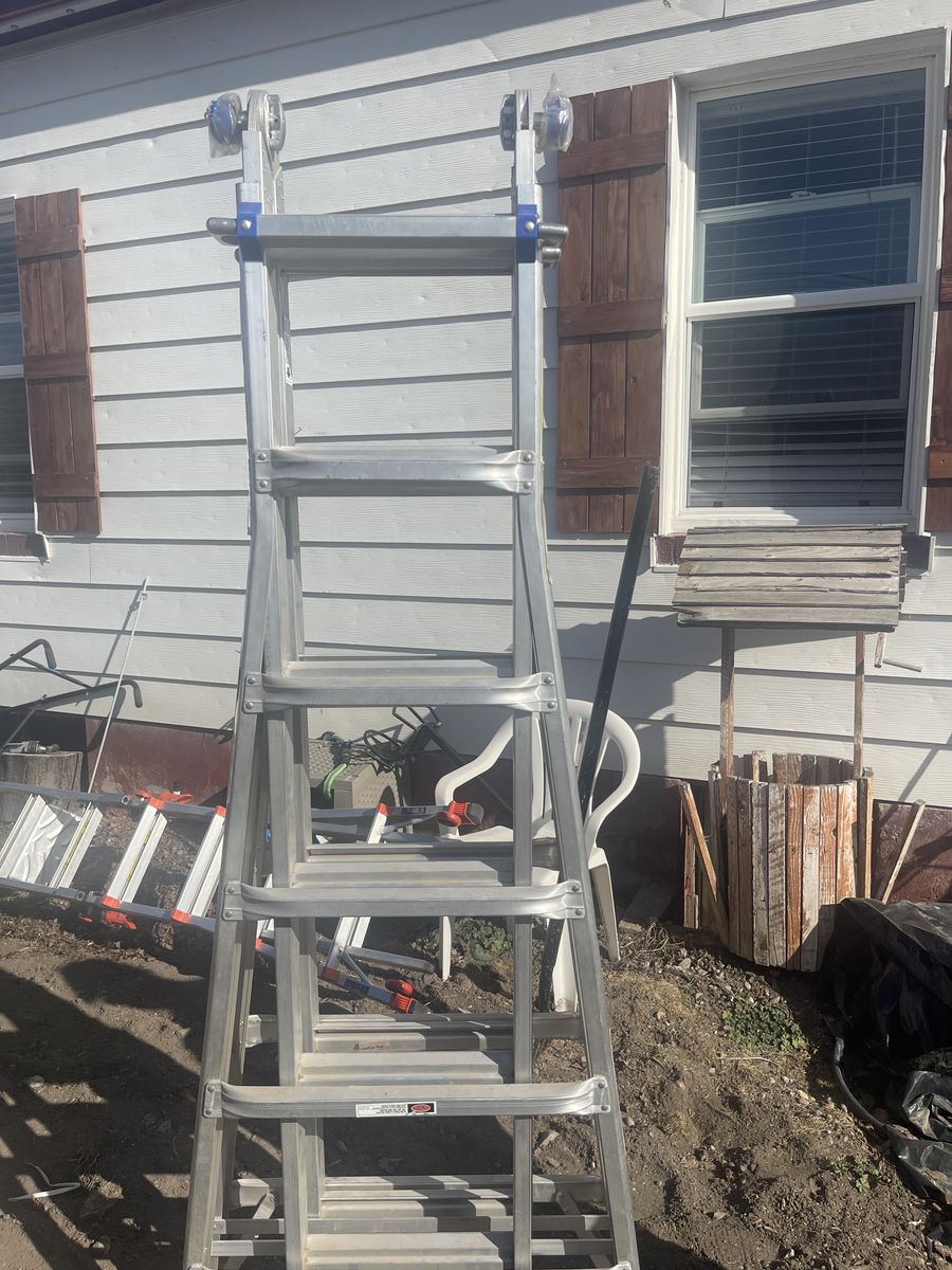 Werner 26' Aluminum Extension Ladder