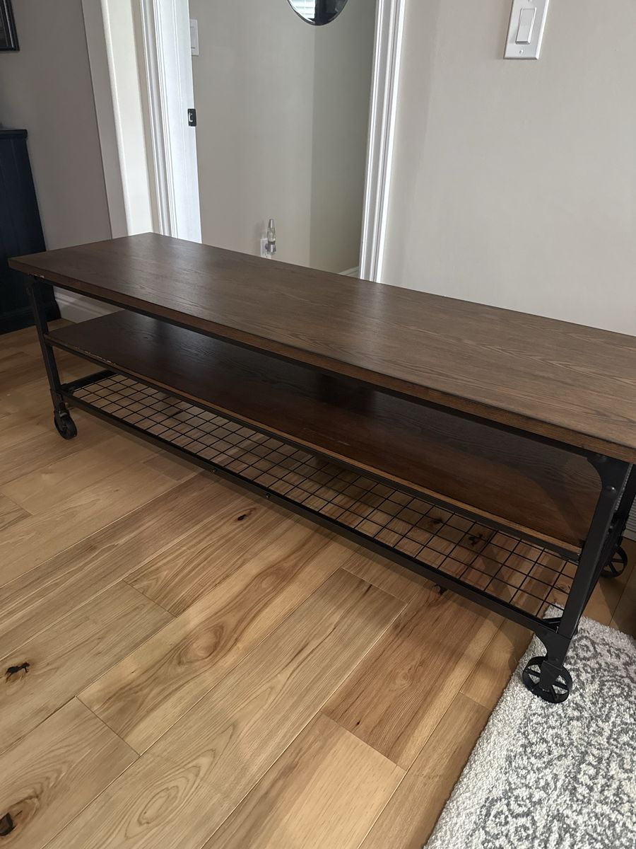 TV stand / console