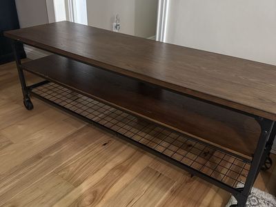 TV stand / console