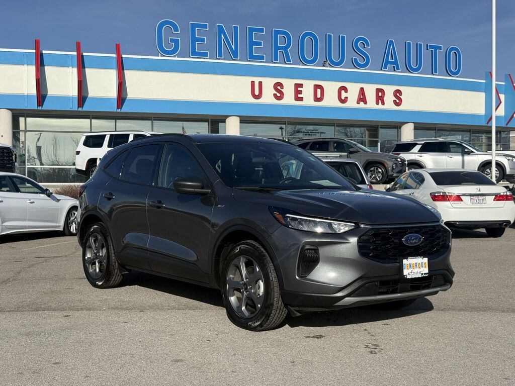 2025 Ford Escape ST-Line