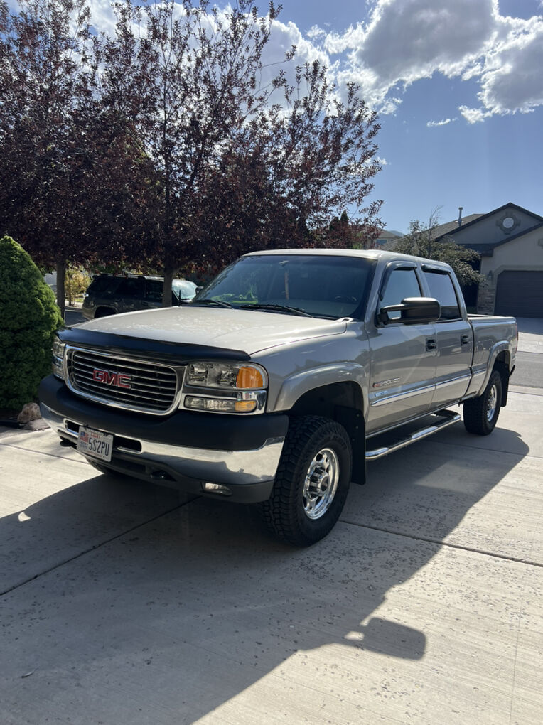 2002 GMC 2500 SLE