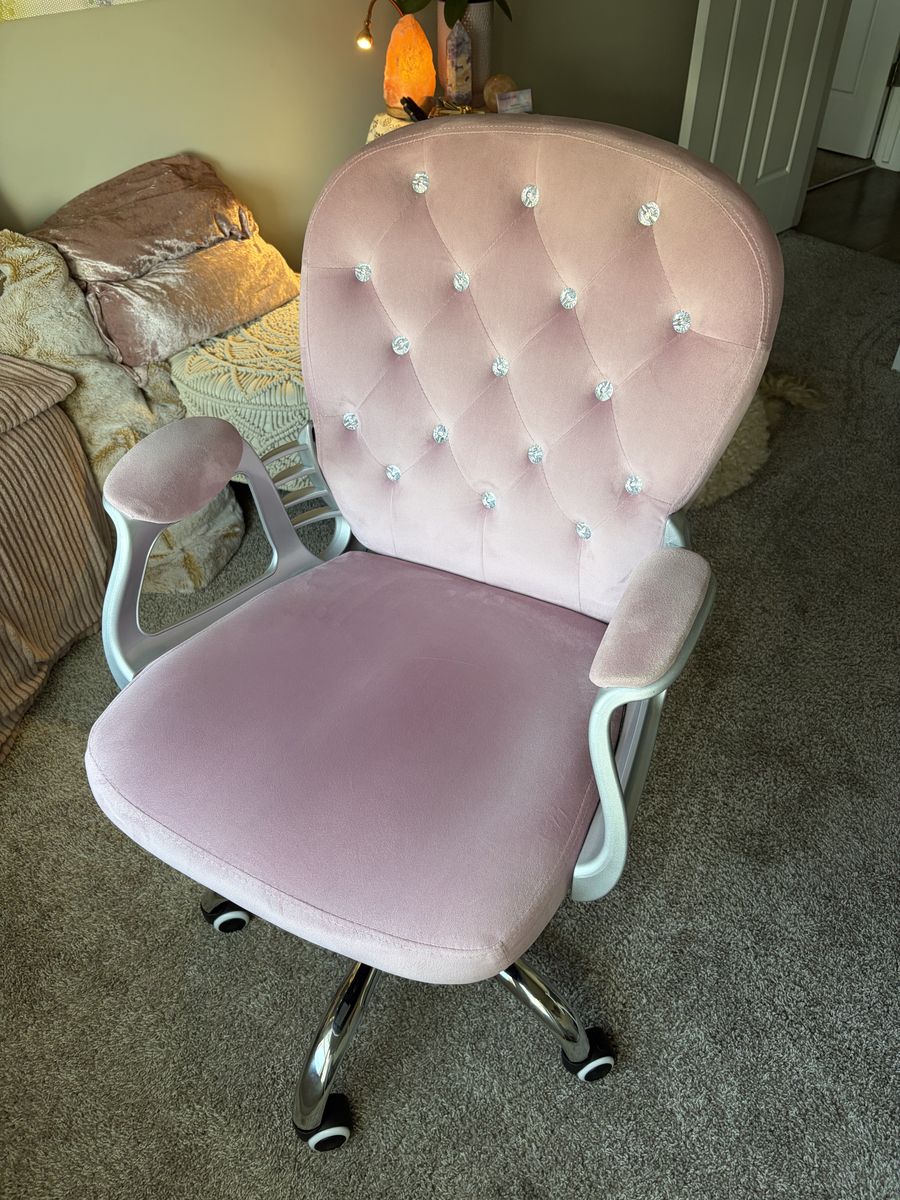 Pink Velvet Tufted Office Chair w/ Arms